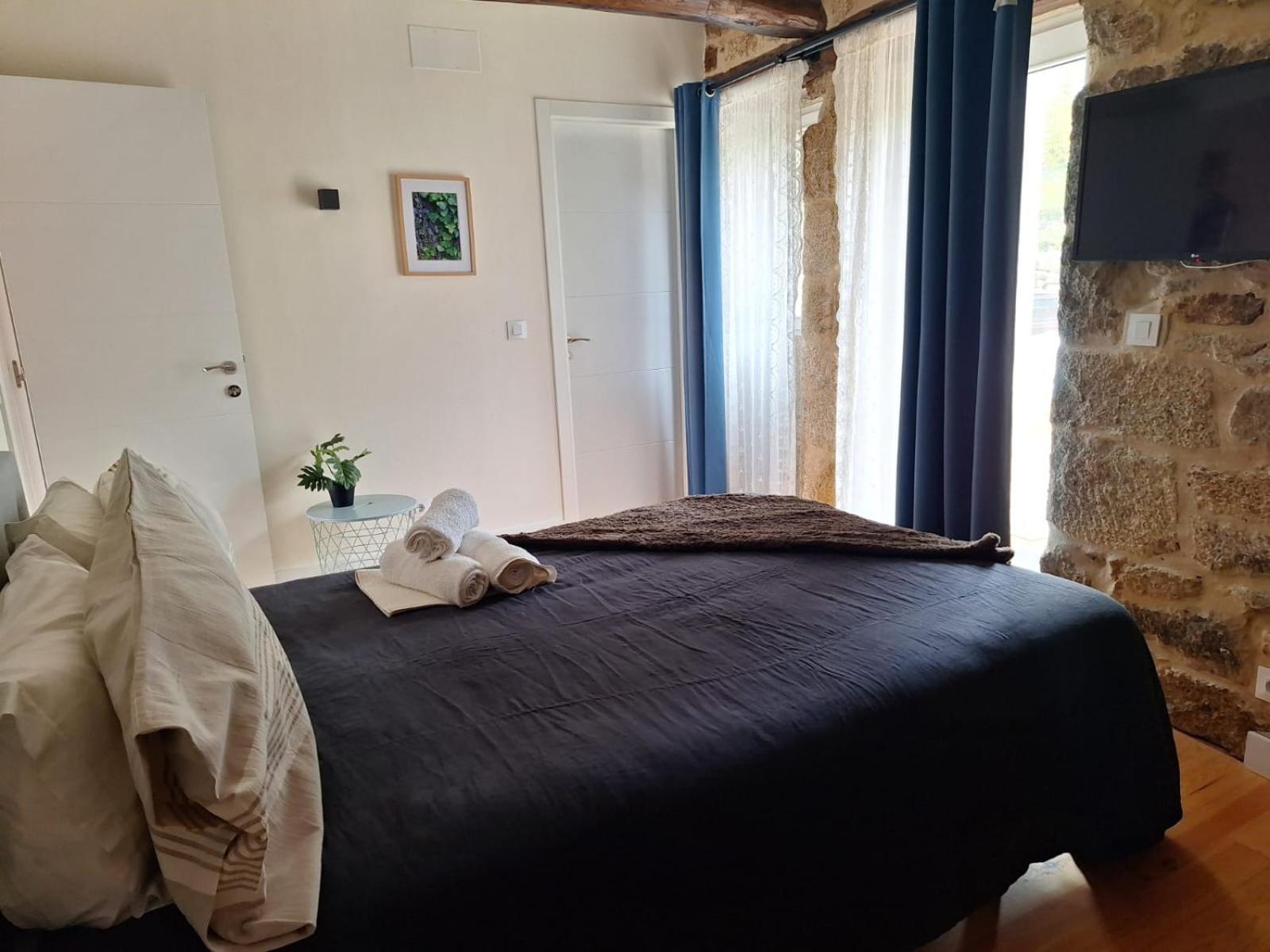 Pension O Corazon Da Ribeira Sacra La Teijeira Bagian luar foto